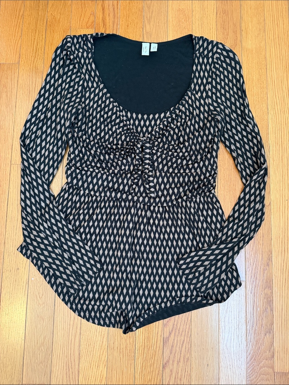 Meadow Rue by Anthropologie Long-Sleeve Printed Scoop Neck Top in Black and Tan